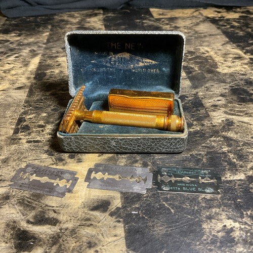 Vintage ca. 1920er Jahre The "New Gillette Razor" mit Klingenhalter & Etui