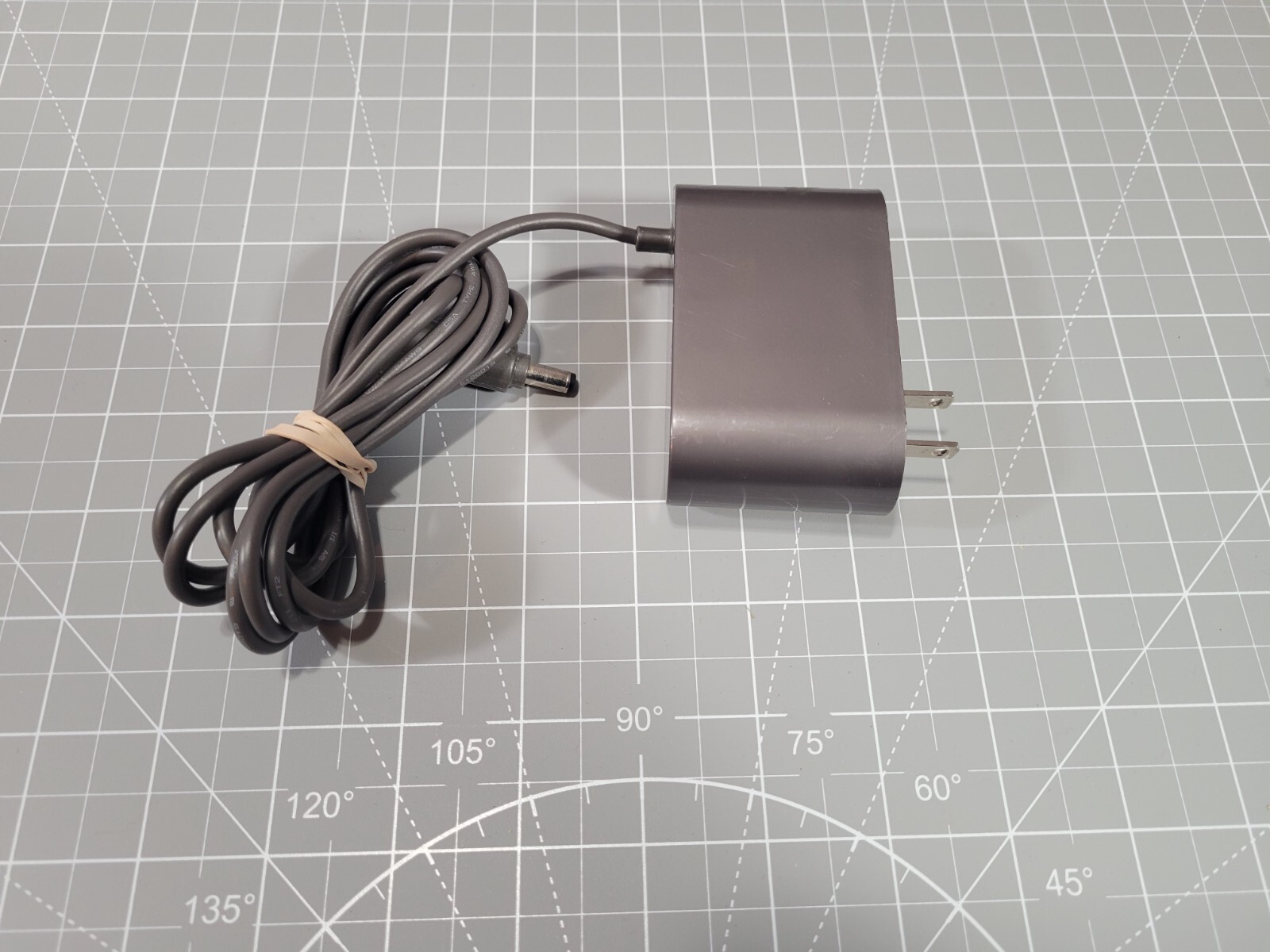 Dyson V6 V7 V8 DC58 DC59 DC60 DC61 SV03 Vacuum Charging Cord 205720-02-image