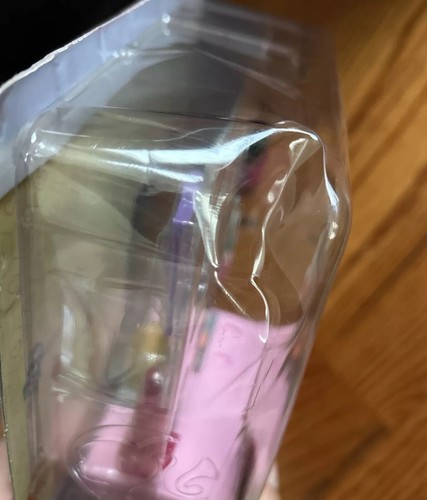 BNIB BARBIE CHELSEA DOLL SCIENTIST PLAYSET SLIGHT DENT IN PACKAGE - Picture 8 of 8
