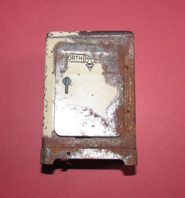 1940's metal dollhouse