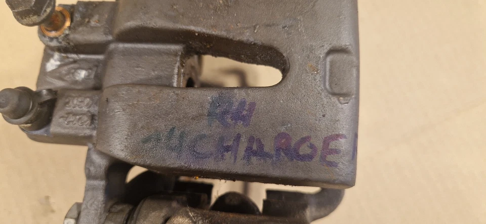 Pinza de freno trasera derecha Dodge Charger 2011-14, K242-051C Foto 4 de 4