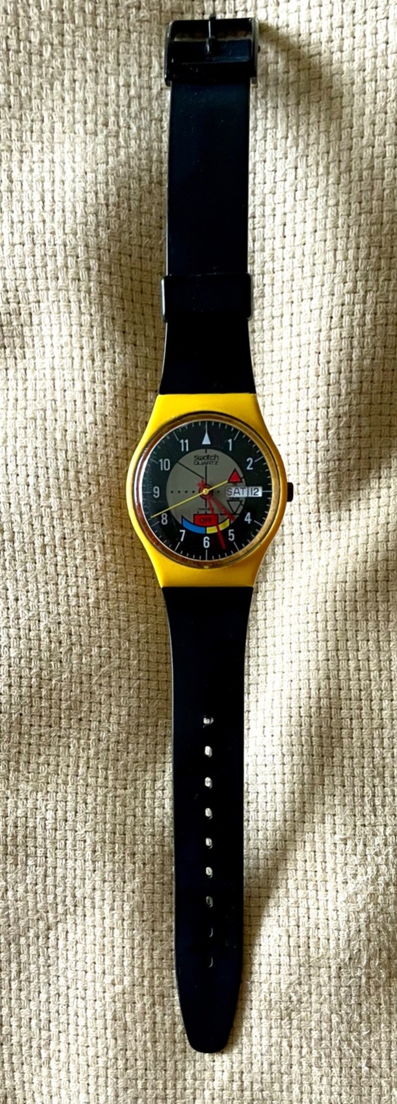 Mint Racer Vintage Swatch GJ700 - Near Yamaha - 34mm - 1985 All Watch Original - - vintagewatches.pk