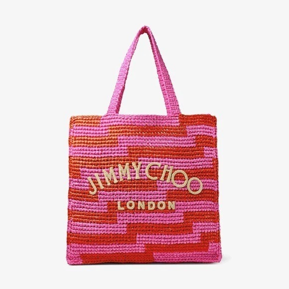 JIMMY CHOO ピンク かごバッグ Jimmy Choo Beach Tote Fuchsia Raffia Tote Bag with Jimmy Choo