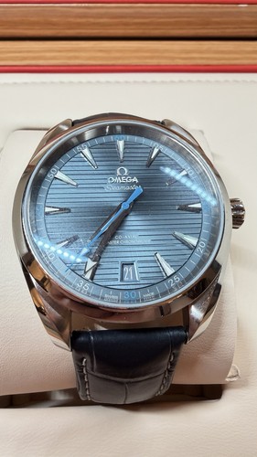 Omega Seamaster Aqua Terra Blue Dial Alligator 220.13.41.21.03.002 Full Set 2024
