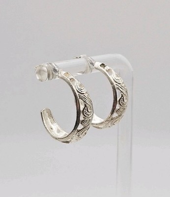 Chateau D'Argent CA Sterling Silver Vintage Ornate Crescent Hoop Earrings 19mm