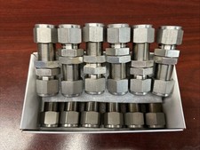  Lot Of 12 Swagelok SS-810-16 Stainless Bulkhead Union. 1/2 Tube X 1/2 Tube