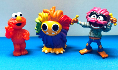 Lot of 3 Figurine Elmo Disney Animal from Muppet Babies + Poppy Playtime Yarnaby