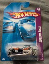 2008 Hot Wheels Airy 8 Custom Bikes #150 Purple Orange Flames M6860 Sealed