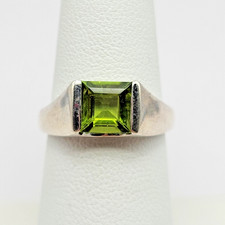 Sterling Silver 2ct Emerald Cut Peridot Ring Size 6