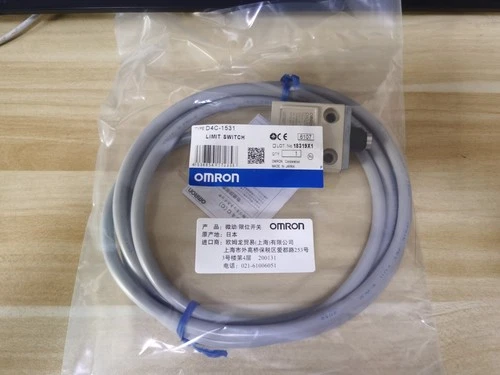 1PC Omron D4C-1531 Limit Switch D4C1531 New - Picture 1 of 2