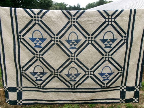 Queen Size Handmade Quilt Basket Pattern ** 81"W x 98"L #669