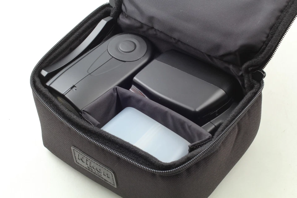 Tested [MINT w/ Case ] Nikon Speedlight SB-700 Shoe Mount Flash From JAPAN - Image 2 of 4