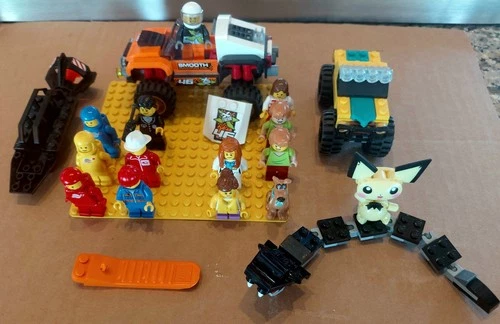 Random Lego minifigure and accessories lot. what you see is what you get