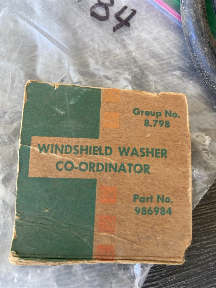 986984 NOS GM Coordinador de Lavadora de Parabrisas 1954 Chevrolet Coche de Pasajeros Bel Air Foto 2 de 4