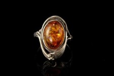 VINTAGE NATURAL BALTIC HONEY AMBER STERLING SILVER RING A802-45