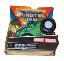 Spin Master Monster Jam 2020 Series 17 Green Grave Digger w/ Wheelie Bar New