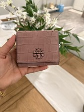 TORY BURCH THEA EMBOSSED SUEDE COMPACT WALLET SOFT MAUVE