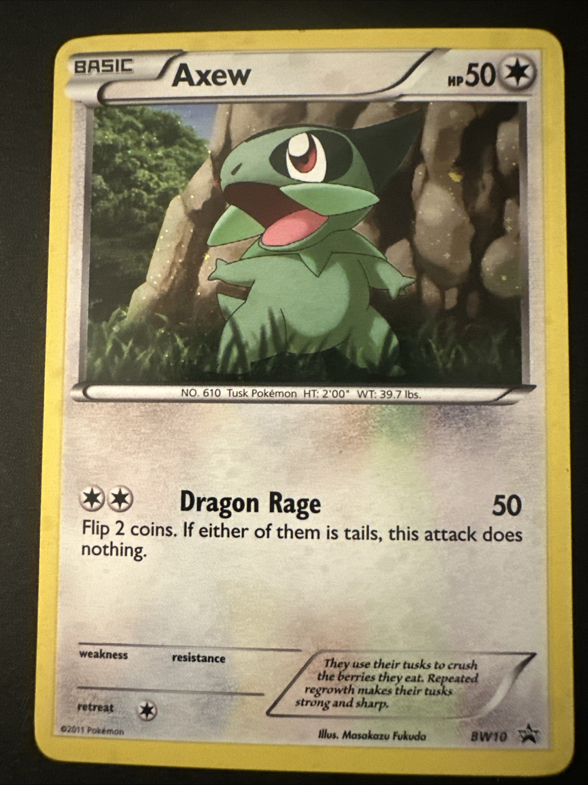 Axew (Holo Promo) BW10 Black Star Promo (2011) - Pokemon TCG - NM