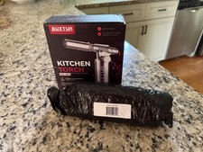 Auxtur BRAND NEW NEVER USED Kitchen torch with 3 butane cartridges