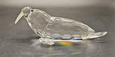Swarovski Kristallglas WALROSS - mattierte Details LESEN