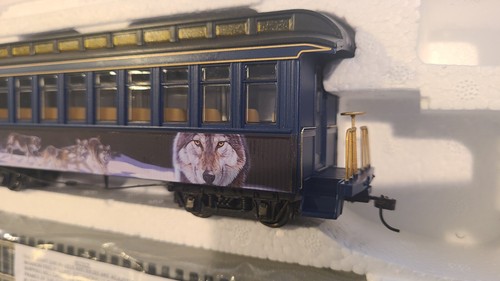 Hawthorne Village Silver Moon Express Gathering Coach Car 14-09137-007 - Picture 4 of 7