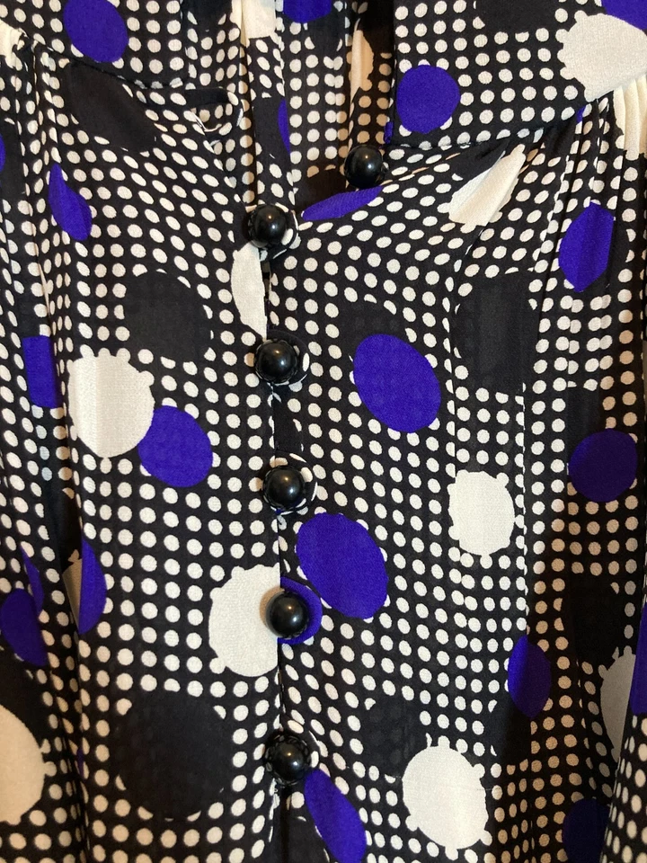 Top de seda vintage Milly of NY para mujer 4 lunares retro cobalto manga abullonada cinturón Foto 2 de 4