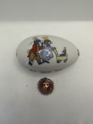 Vintage Lefton Ceramic Easter Egg #NE1894 Bunnies Pushing Baby Bunny in Stroller