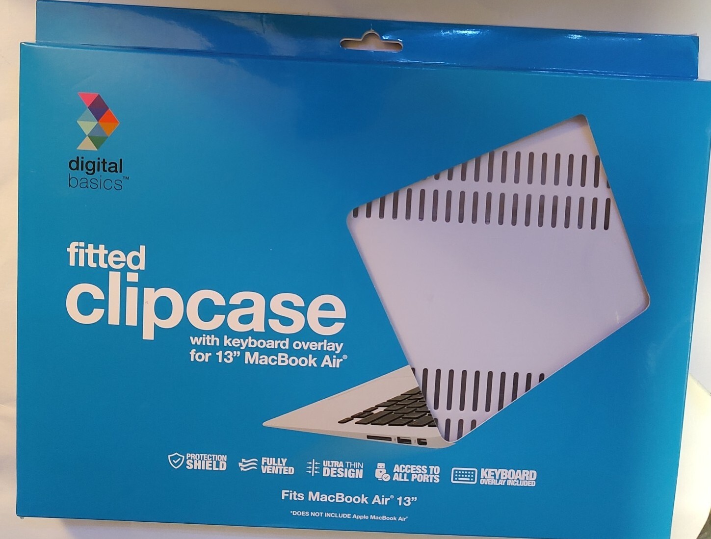 DIGITAL BASICS Macbook Air 13&rdquo; Fitted Clipcase W/Keyboard Overlay Silver Marble
