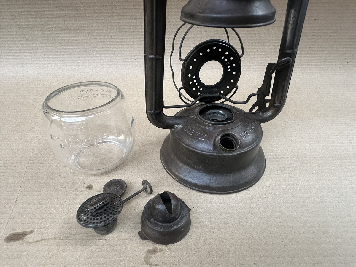 【戦中モデル】1944年　DIETZ LITTLE WIZARD ヴィンテージ 戦中モデル】1944年 DIETZ LITTLE WIZARD ヴィンテージ - メルカリ