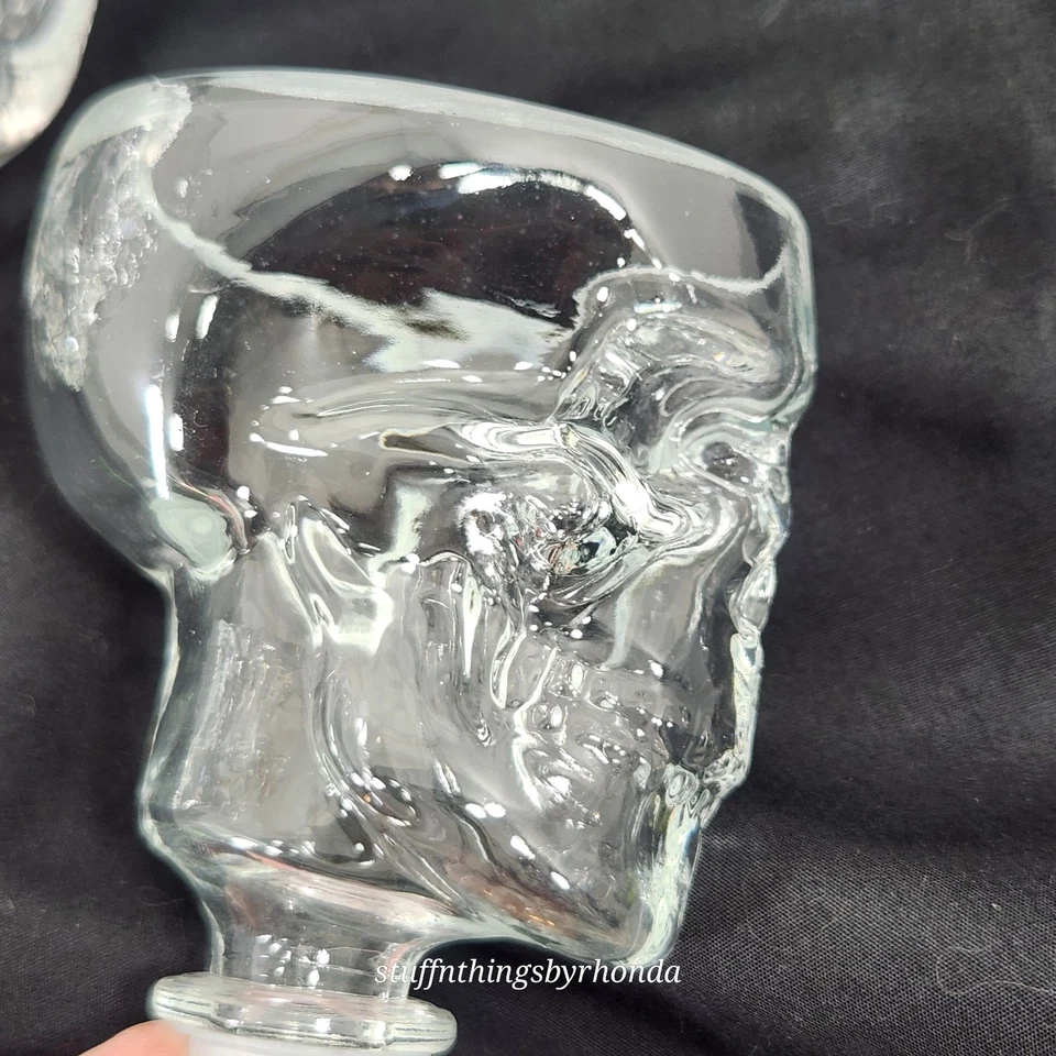 Godinger Skeleton Skull Clear Liquor Whiskey Decanter Halloween Bar Drink Décor - Image 4 of 4
