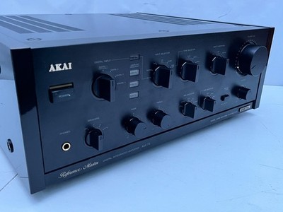 Akai AM-73 Reference Master Digital Integrated Amplifier vintage hifi works well