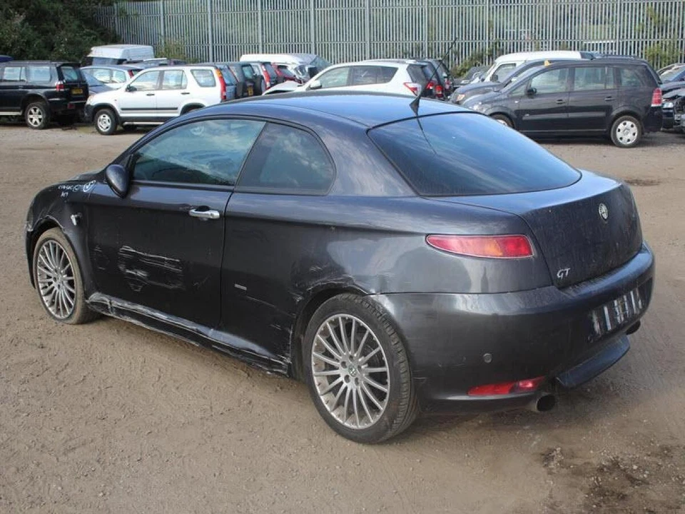 VENTILADOR RADIADOR AUTOVELOCIDAD ALFA ROMEO GT JTS 46849882 Foto 3 de 4