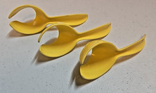 Vintage Lot of (3) Tupperware Plastic Egg Lif...