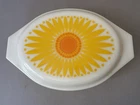 Vintage Pyrex #045 2.5 Quart Daisy Sunflower Yellow Casserole Dish Lid USA