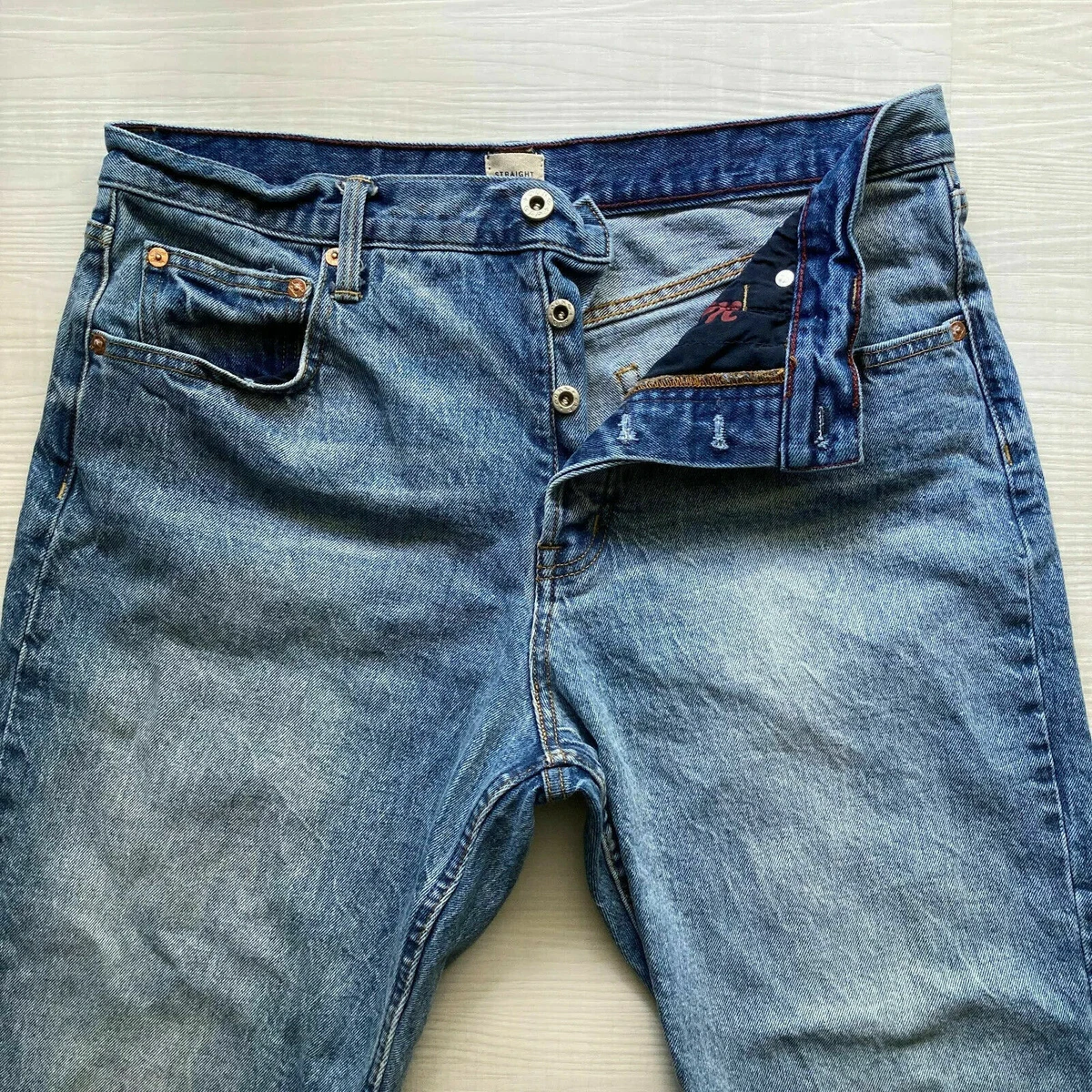 Gap Mens Button Fly Jeans Blue 31x28 Regular Fit Straight Leg Denim Faded Light