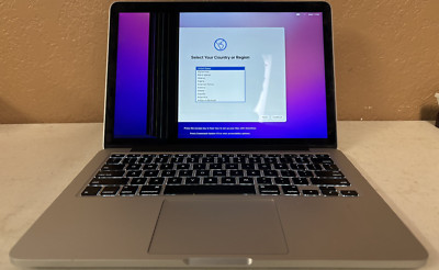 Apple MacBook Pro 13'' (128GB SSD, Intel Core i5-5257U, 2.70GHz, 8GB RAM) Laptop