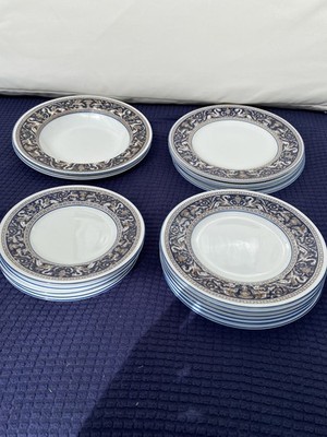 19 Stück Wedgwood Florentiner dunkelblauer Rand Schalen, Beilagenteller, Desert Plates