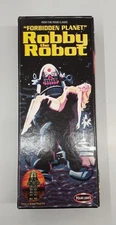 FORBIDDEN PLANET Model Number ROBBYTHEROBOT POLAR LIGHTS