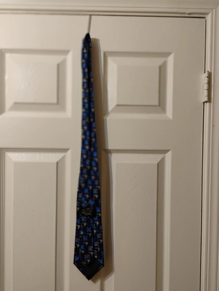Corbata para hombre logotipo de Tigres de la Universidad de Memphis Foto 3 de 4