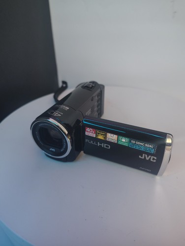 Videocamera JVC Everio modello GZ-E10BU AVCHD con batteria testata - Foto 7 di 7