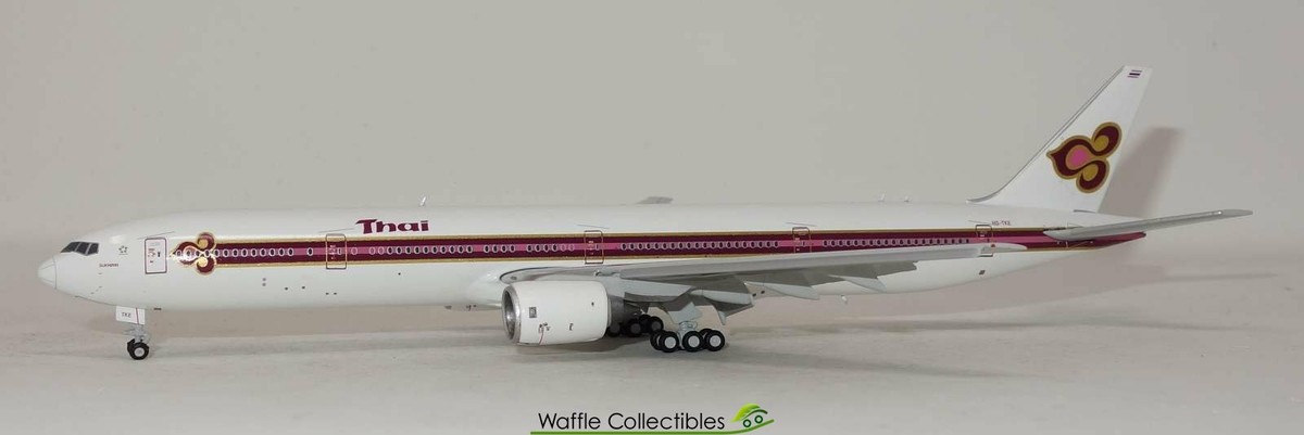 JC Wings 1/400 タイ国際航空 B777-300 HS-TKE 1:400 JC Wings Thai Airways International B 777-300 HS-TKE 81925