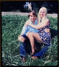 Young Couple in love 3D by Norman E. Miller  - Stereo Realist Slide (#185)