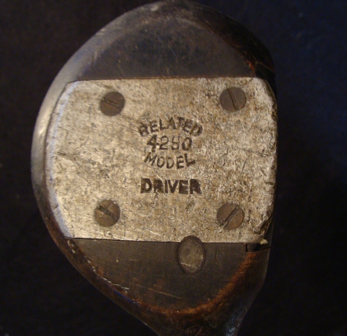 Driver Wilson Vintage 4250, Manche Acier, Grip Cuir, Droitier, 42 Pouces