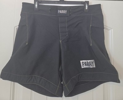 PARRY CONTROL SHORT V2 FOR GRAPPLING AND MMA- BLACK/ DARK GREEN