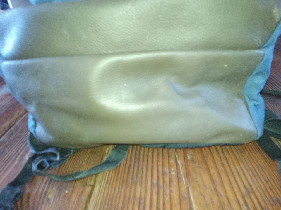 Eastpak Rucksack Ultimate 050 7F Lederboden, Laptopfach 42 L Inhalt - Bild 4 von 4