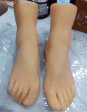 IN US  A Pair 25CM Female Foot Lifelike Mannequin Feet Display Model Props