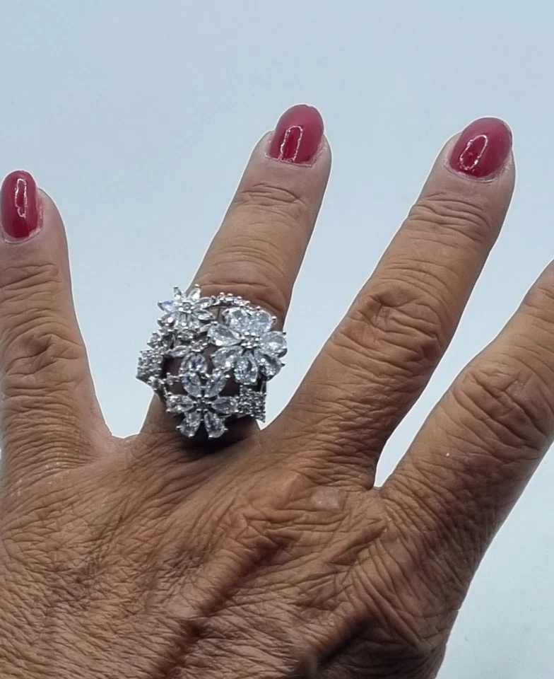 ANELLO FLOREALE DA SERA, anello pavettato, anello regolabile - Immagine 2 di 4