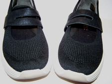NEW Bzees for LifeStride Women's Intuition Knit Mary Jane Sneaker Black Size 7M