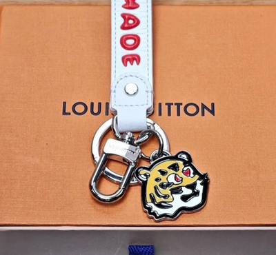 Louis Vuitton x Nigo LV Made Tiger Charm Keychain White Leather Silver Metal