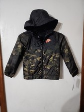 NWT Nike Youth Boys Army Camo Hooded Jacket Size 6